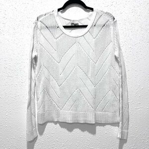 American Eagle‎ Outfitters chevron crew neck White Knit Top M